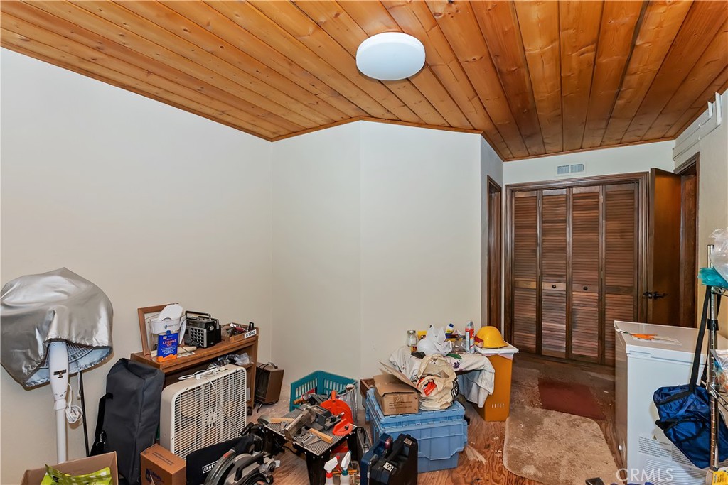 1100 Arbula Drive
