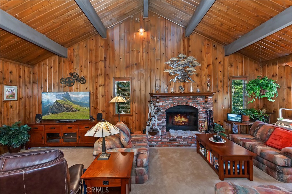 1100 Arbula Drive