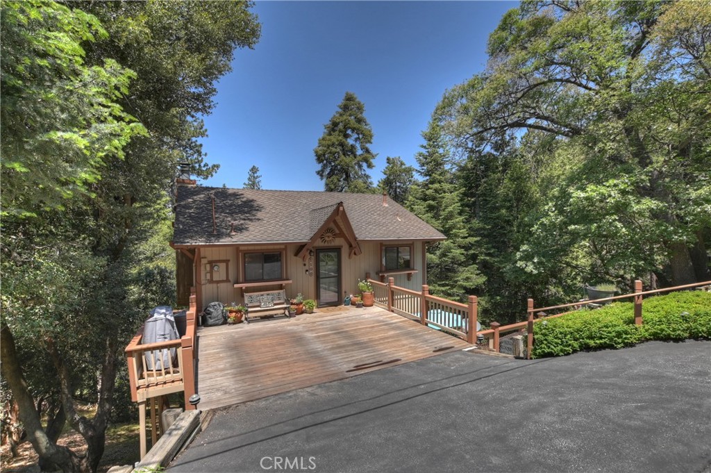 1100 Arbula Drive