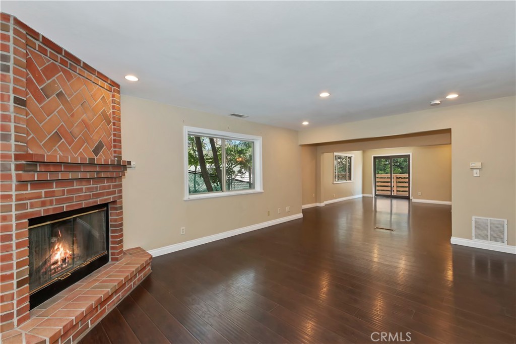 23739 Hillside Drive