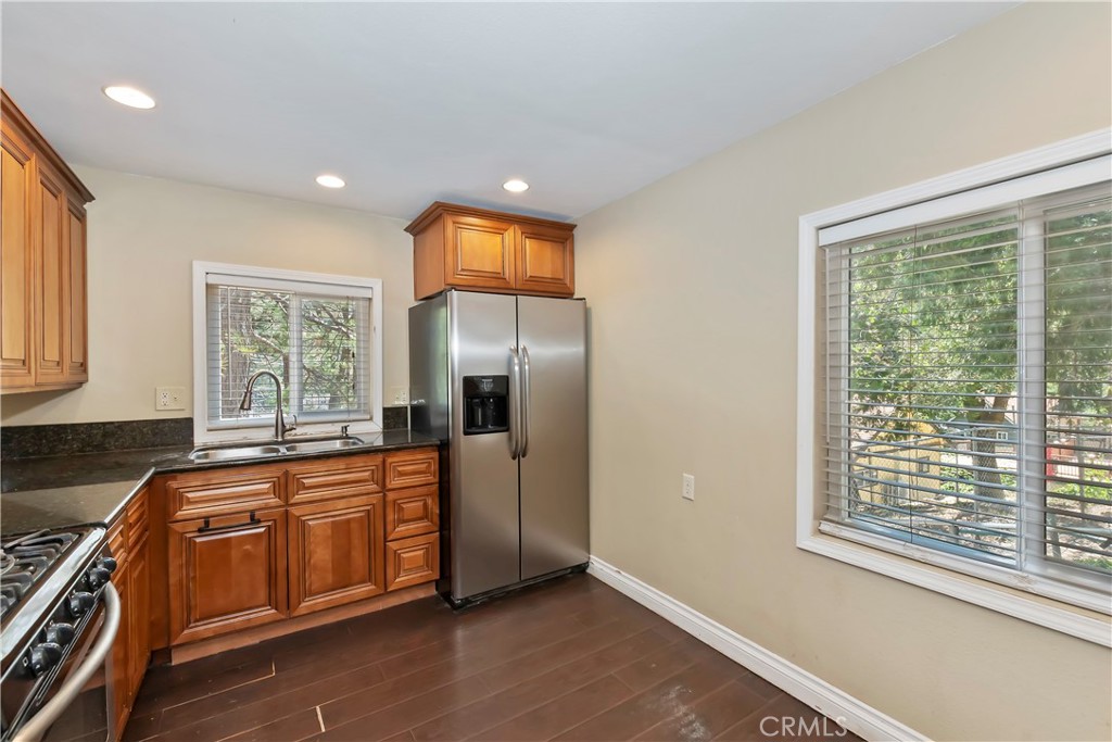 23739 Hillside Drive