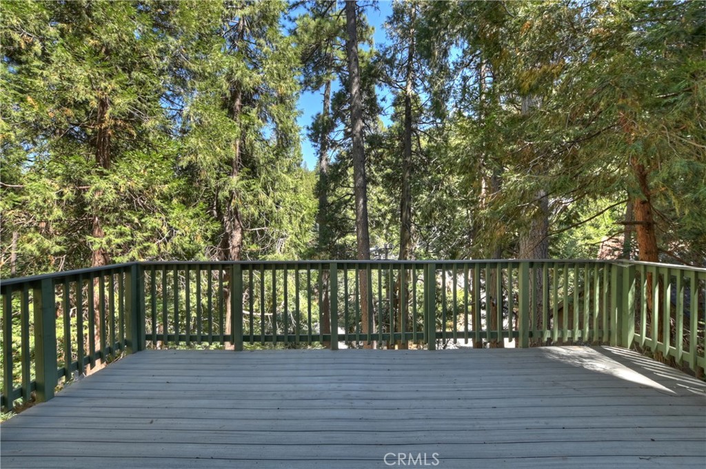 23933 Cresta Drive