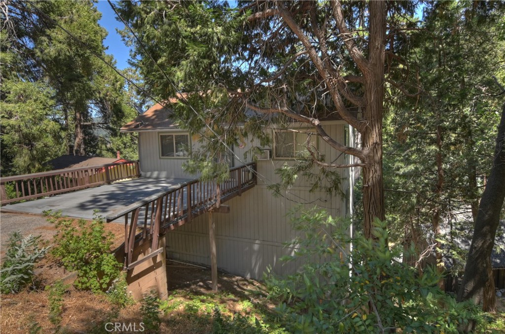 23933 Cresta Drive