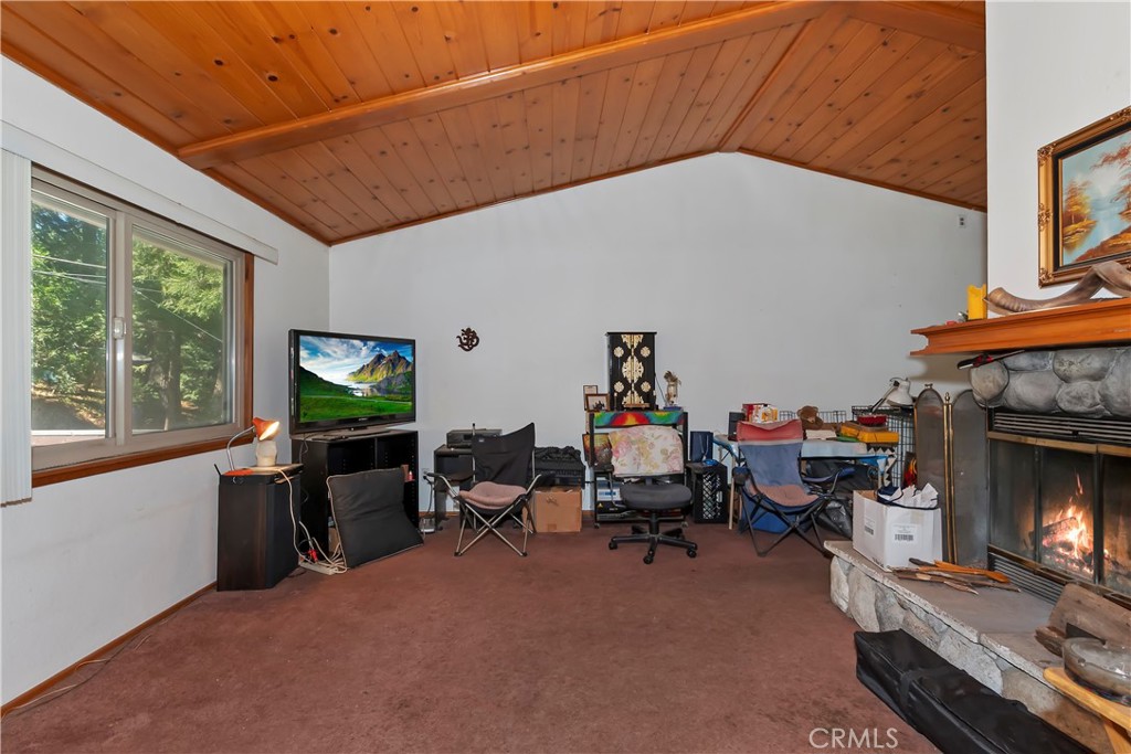 23933 Cresta Drive