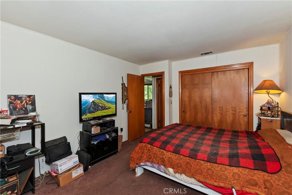 23933 Cresta Drive