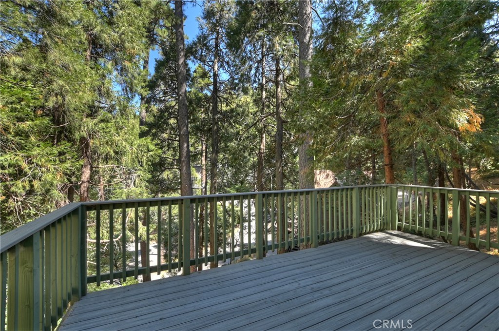 23933 Cresta Drive