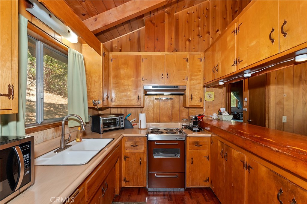 812 Arosa Drive