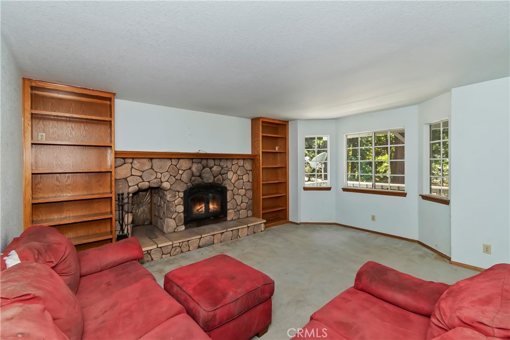 386 Garden Drive