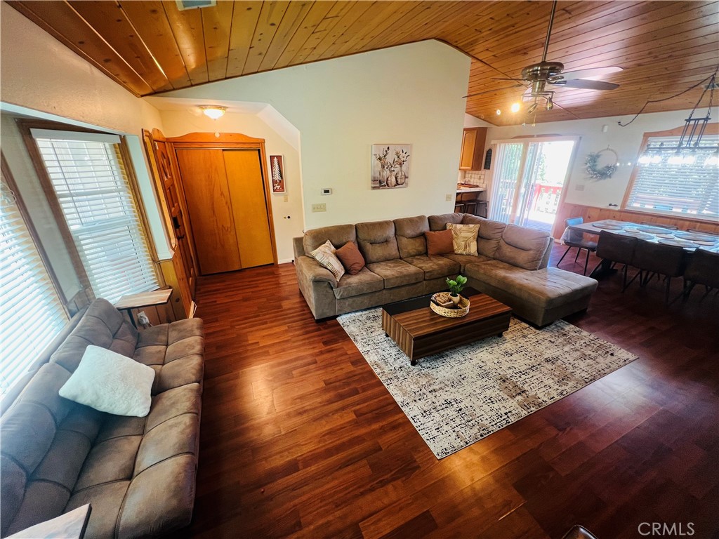 385 Wylerhorn