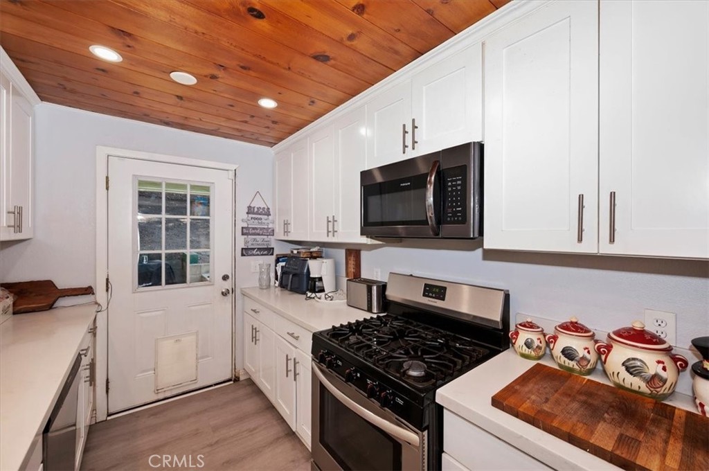 23869 Wildwood