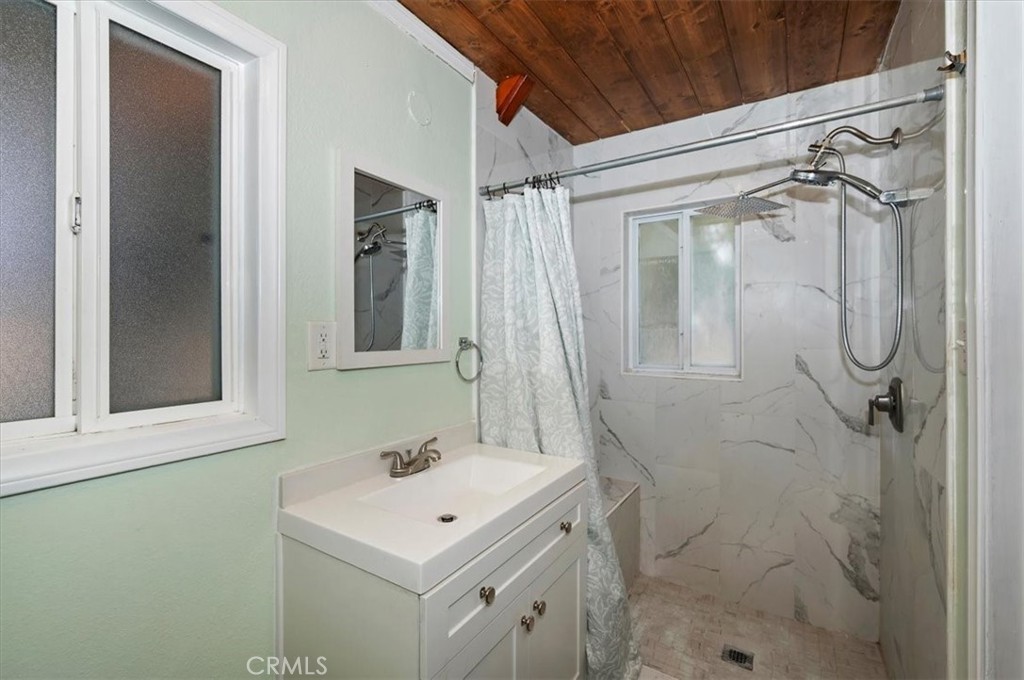 23869 Wildwood