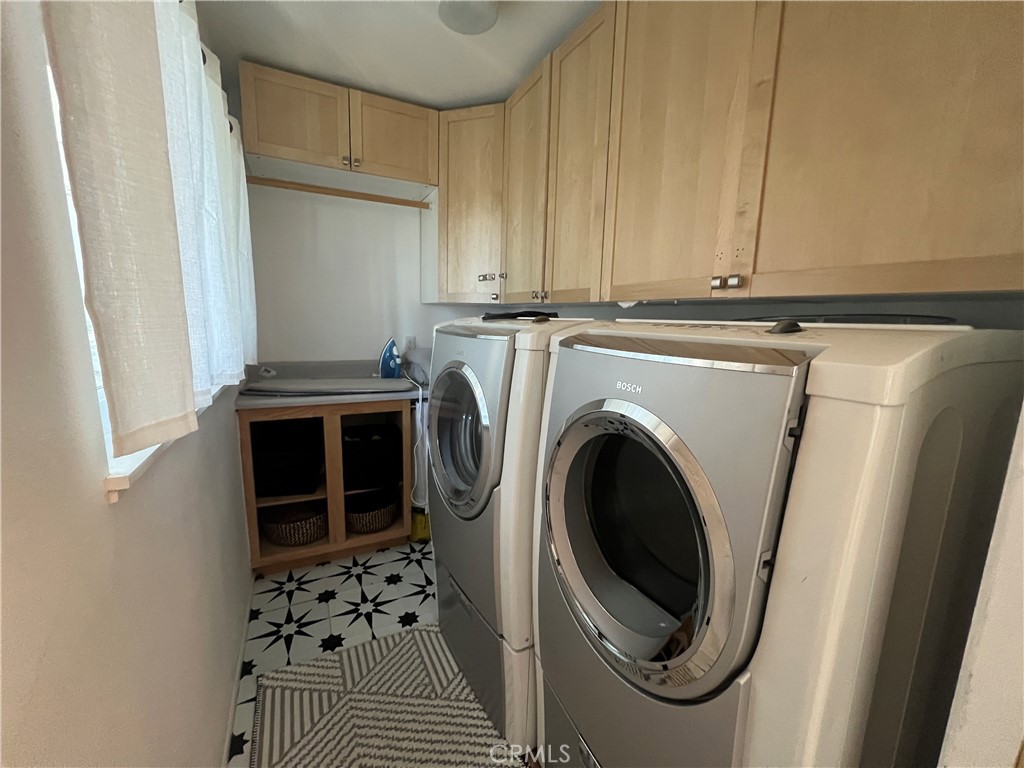 23870 Lakeview