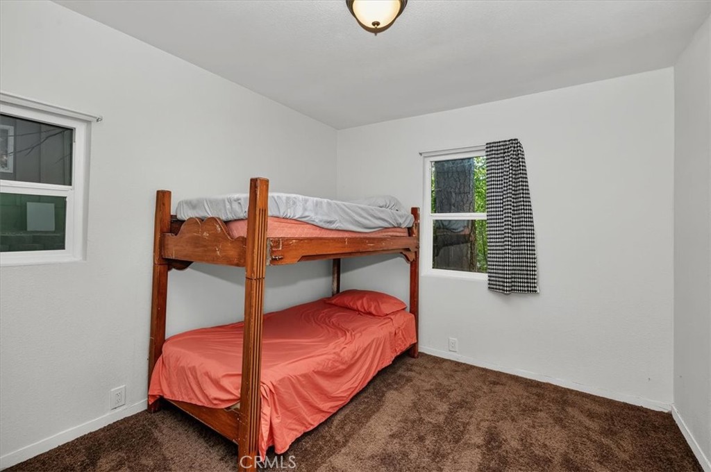 22421 Pine