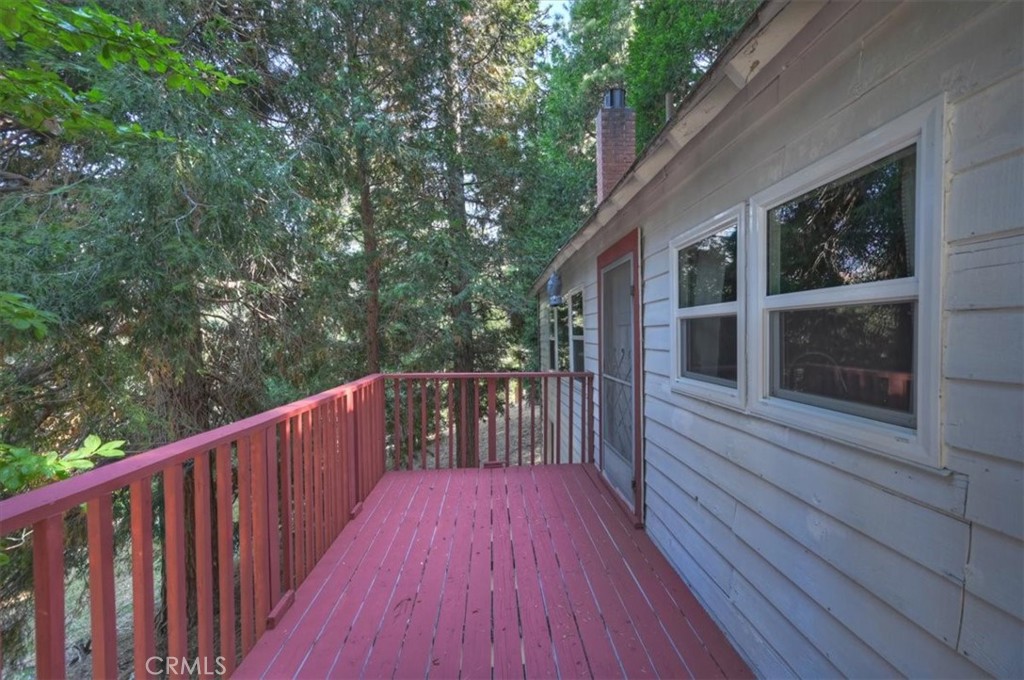 22421 Pine