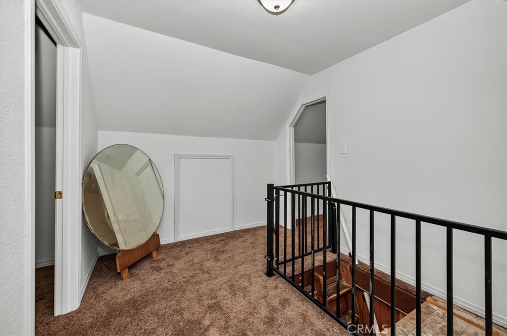 22421 Pine
