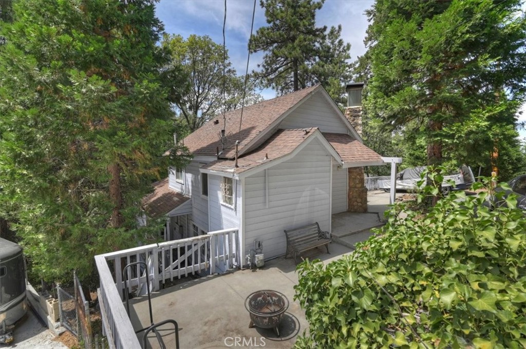 932 Cedar