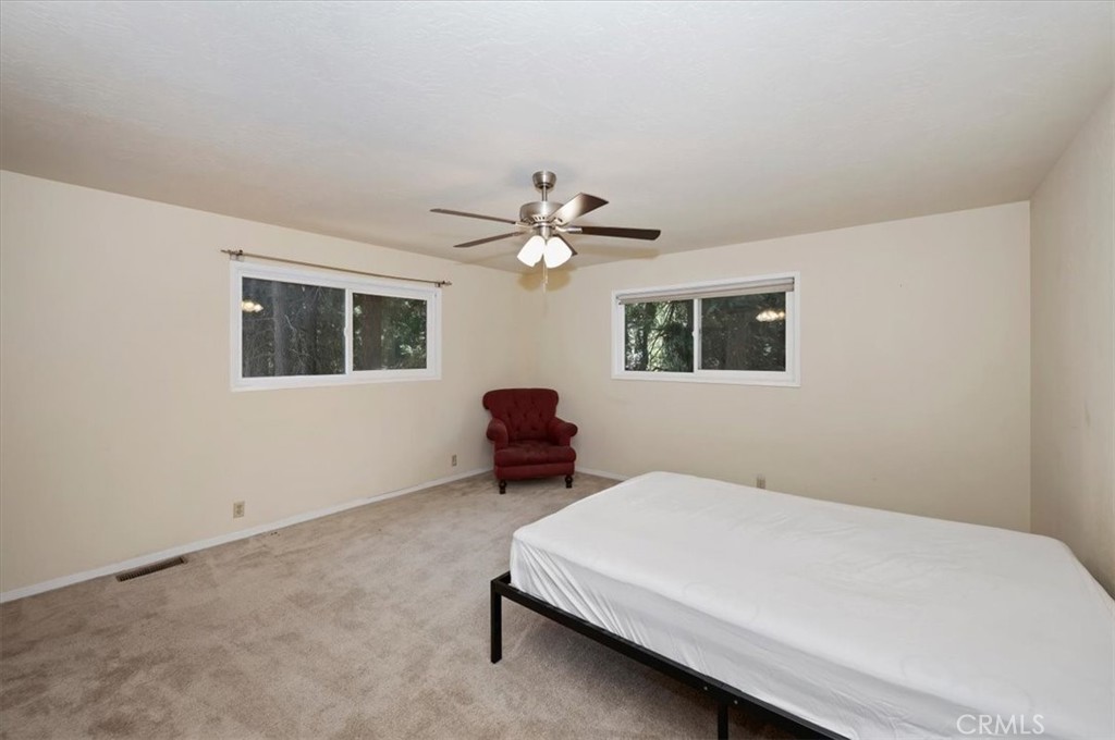 932 Cedar