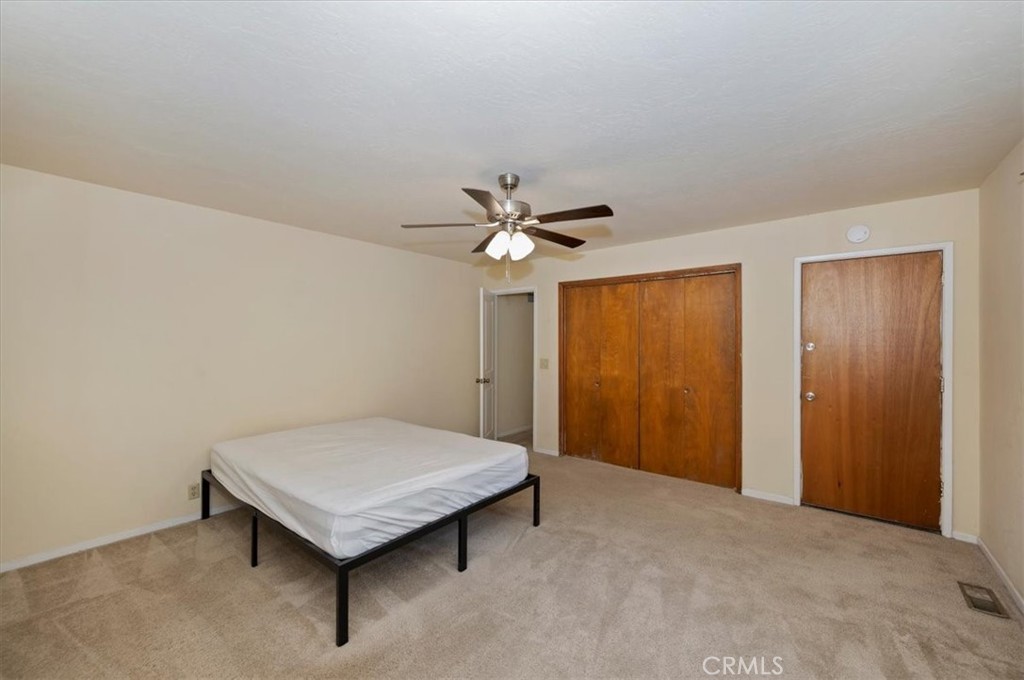 932 Cedar