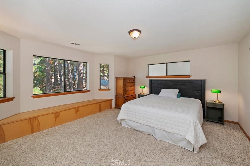 31310 Oakleaf