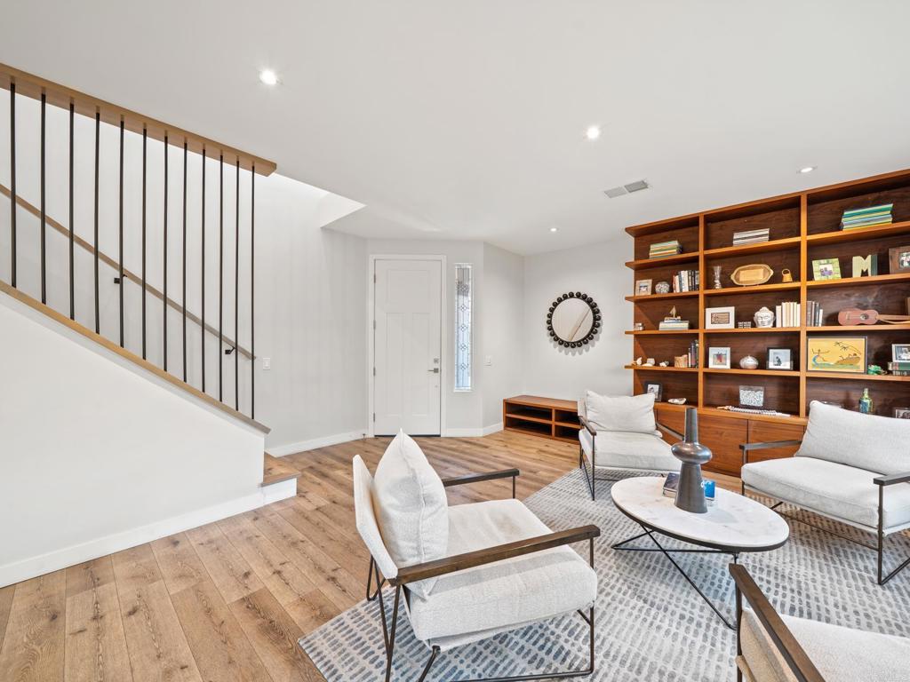 523 Wind Sock Way