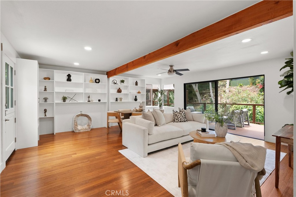 645 Griffith Way