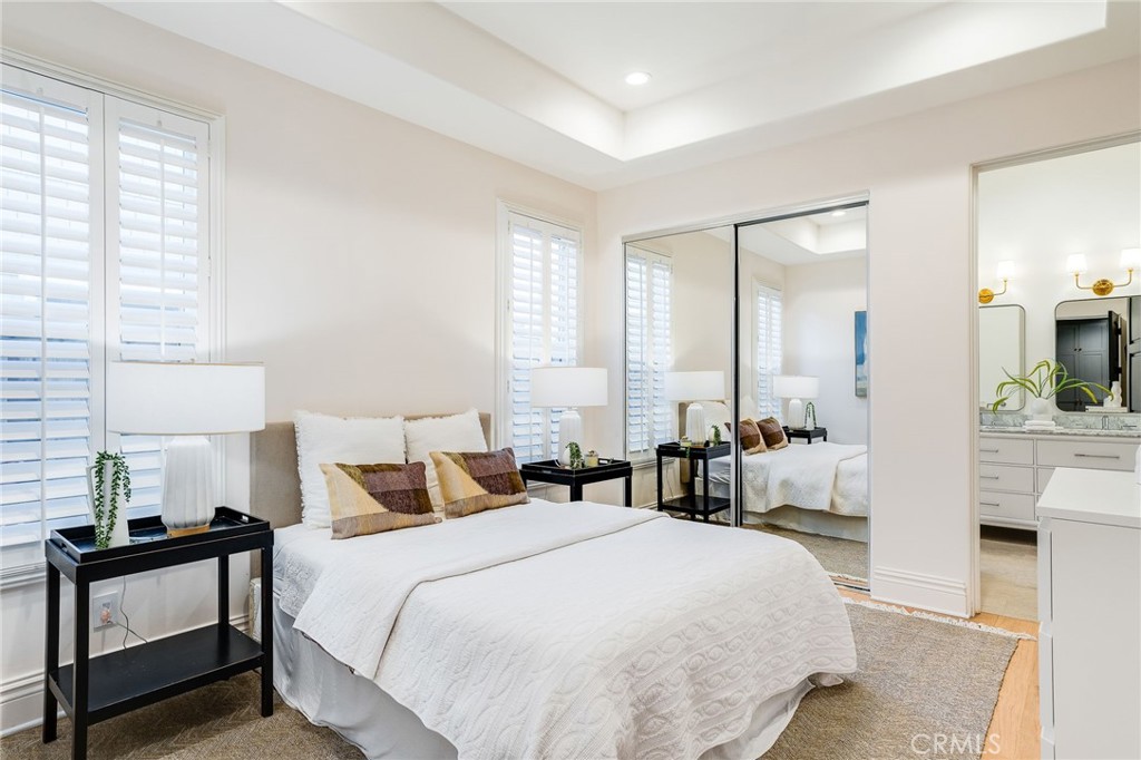 526 Riverside Avenue