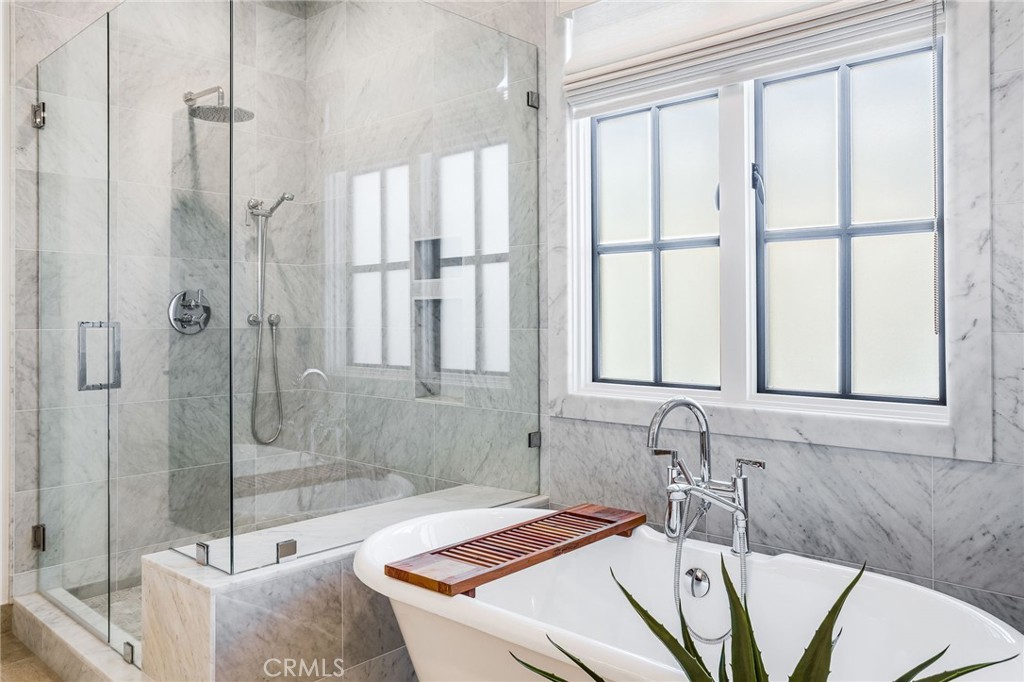 526 Riverside Avenue