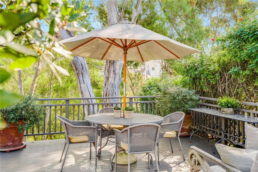 724 Poppy Avenue