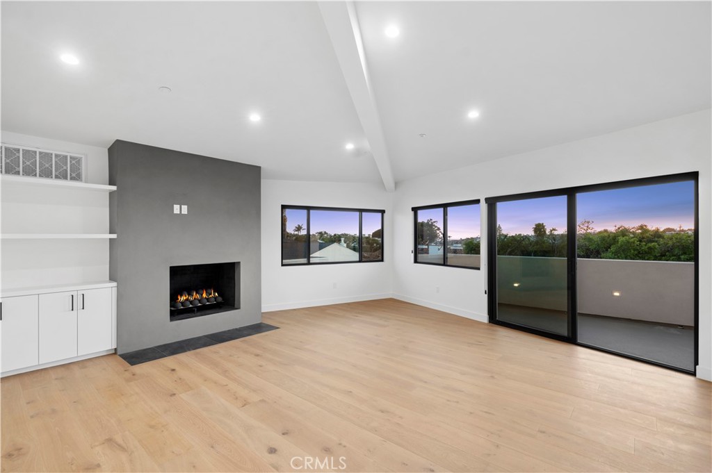 403 Serra Drive