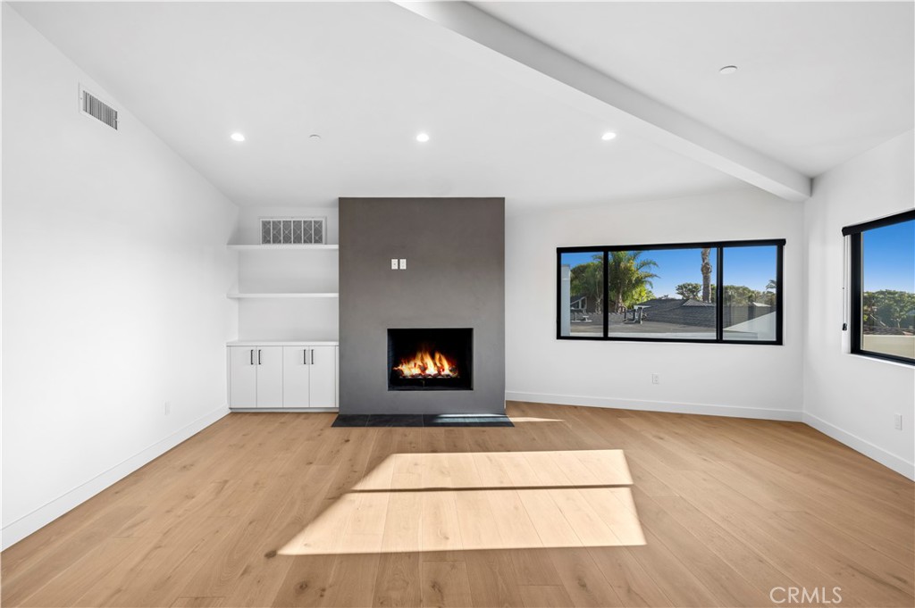 403 Serra Drive