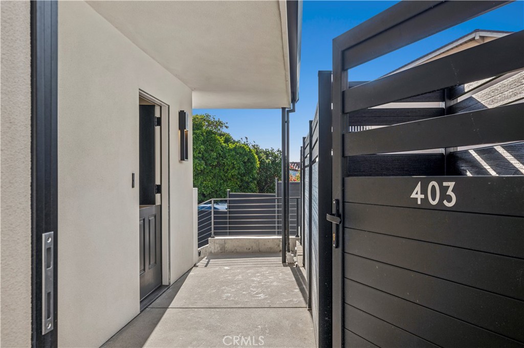 403 Serra Drive