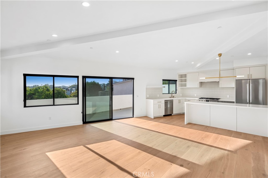 403 Serra Drive