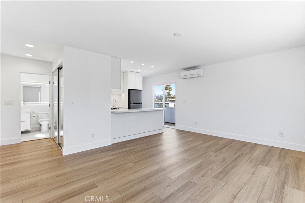 1/2 Jasmine Avenue
