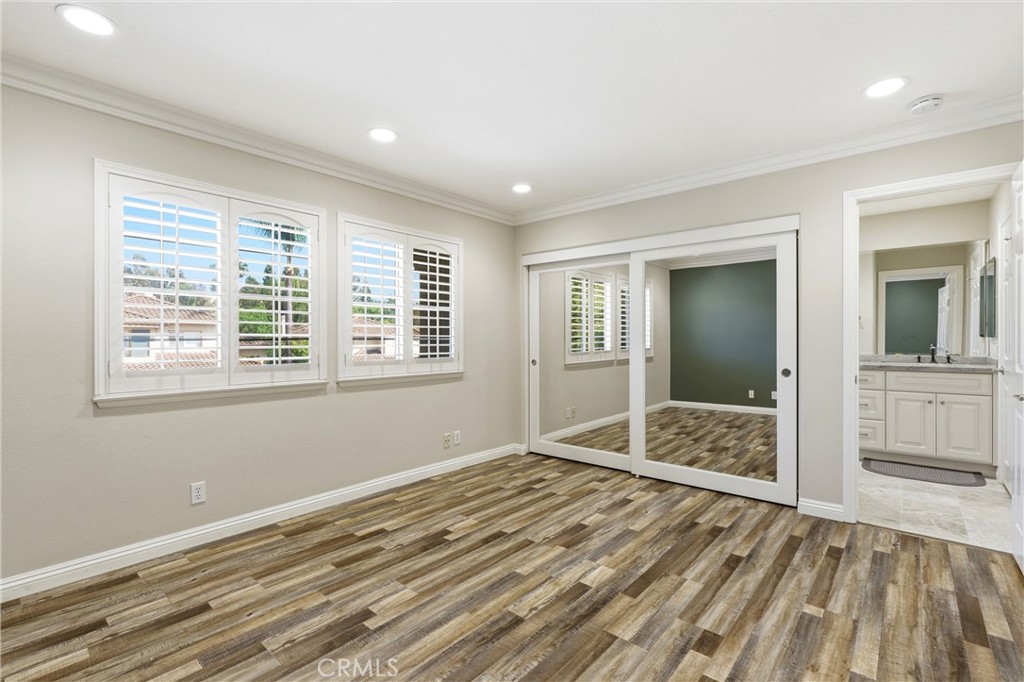 10565 Costello