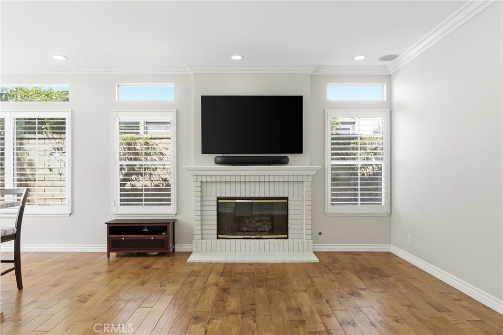 10565 Costello