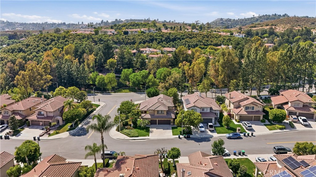 10565 Costello