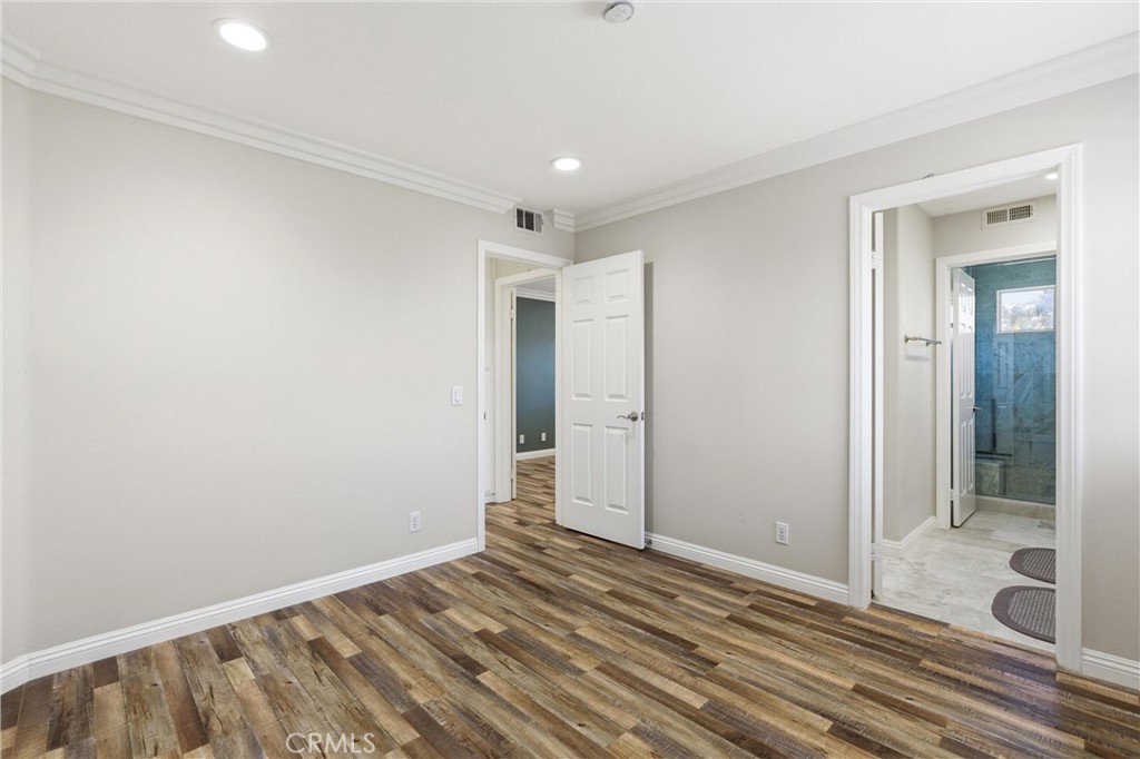 10565 Costello