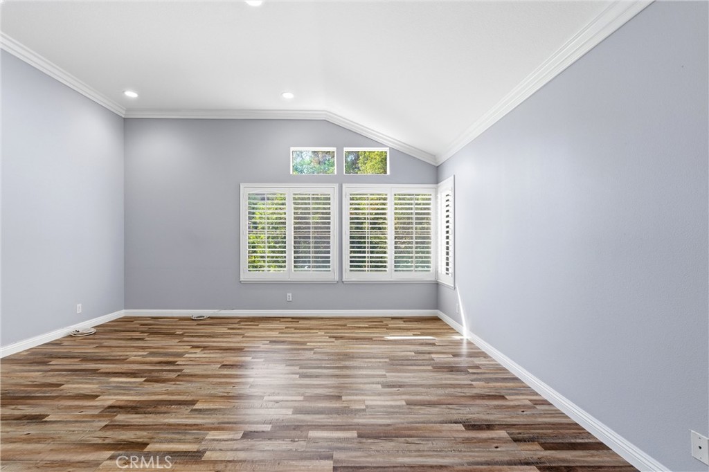 10565 Costello