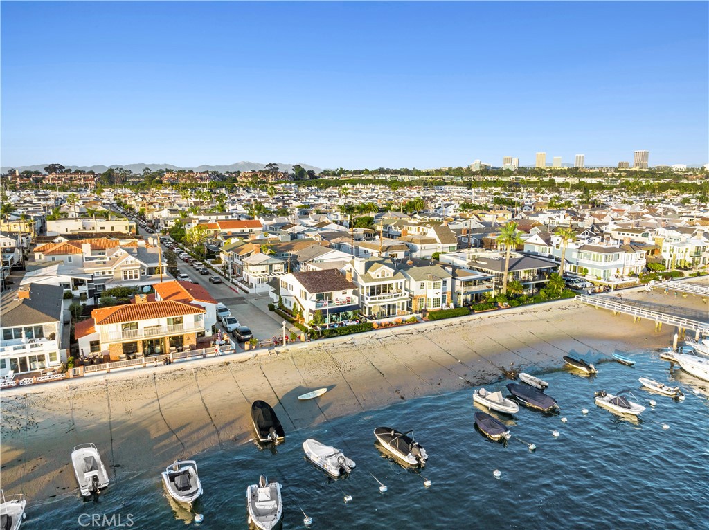 700 S Bay Front