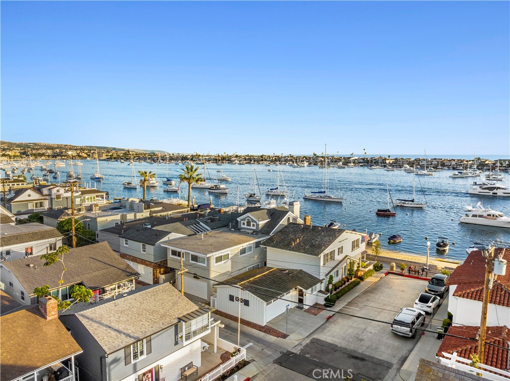 700 S Bay Front