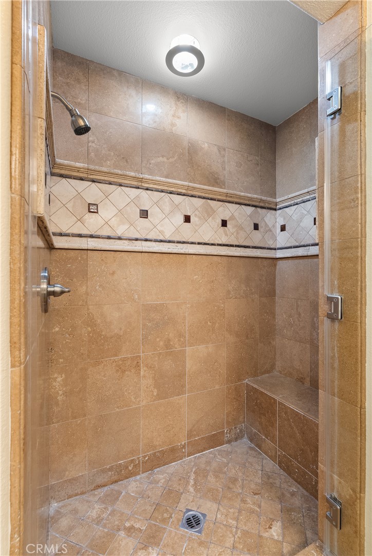 2501 Bungalow Place 1