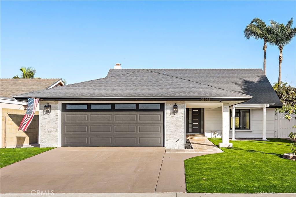 21662 Saluda Circle