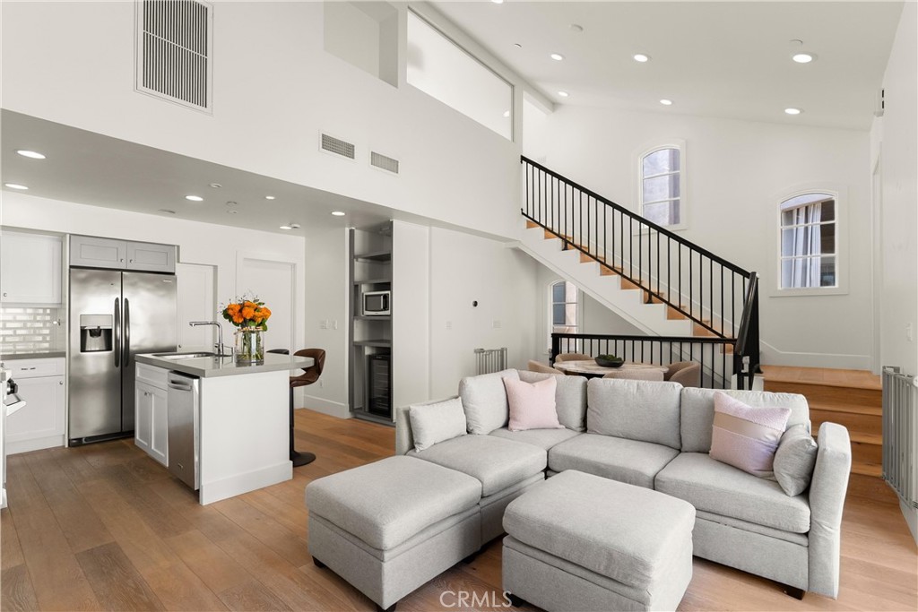 1/2 Marigold Avenue