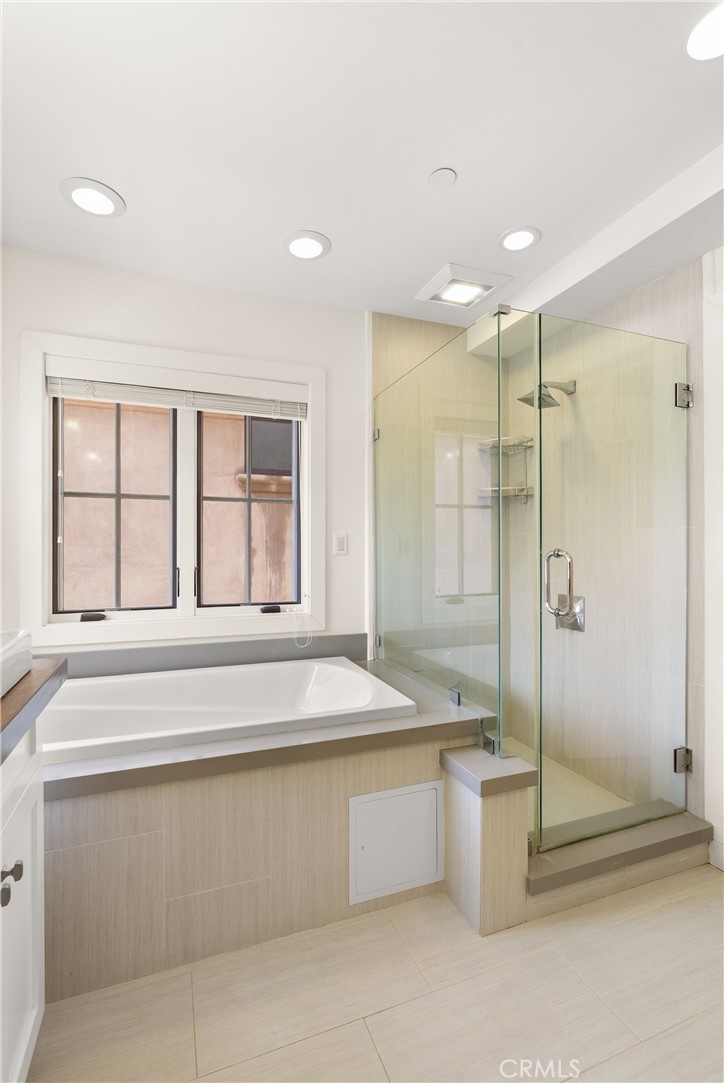 1/2 Marigold Avenue