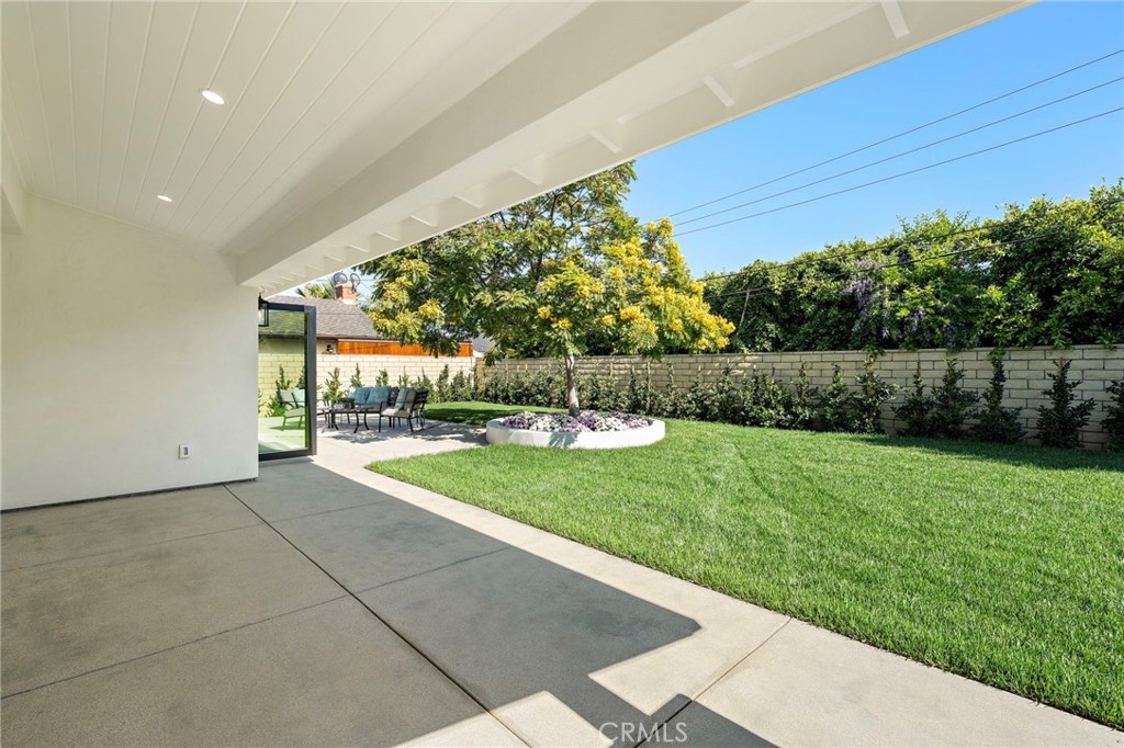 9072 Niguel Circle