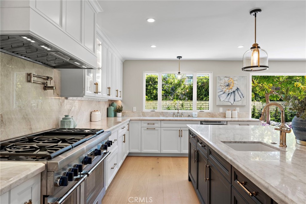9072 Niguel Circle