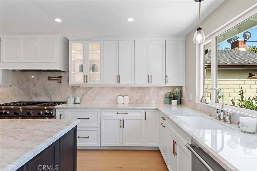 9072 Niguel Circle