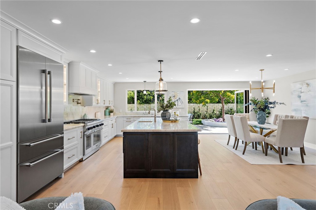 9072 Niguel Circle