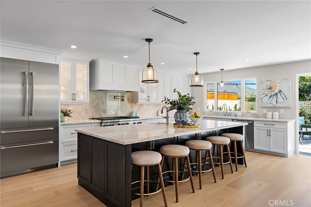 9072 Niguel Circle