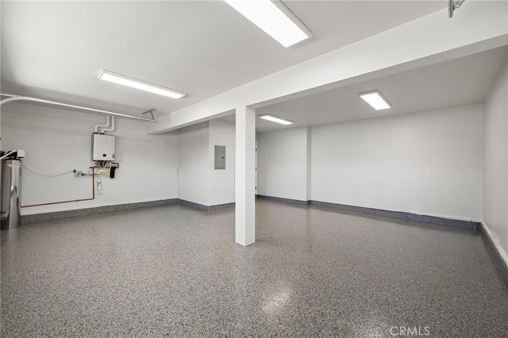 9072 Niguel Circle